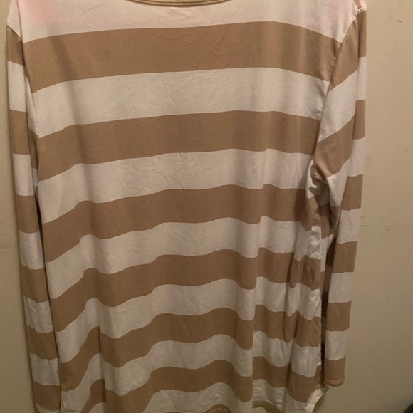 Whait and tan long sleeve Bombom shirt - Picture 2 of 2